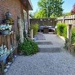 Vintage Holiday Home In Kamperland