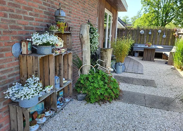 Vintage Holiday Home In Kamperland